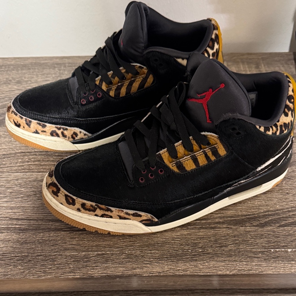 Men’s Jordan 3 “Animal Instinct” size 11